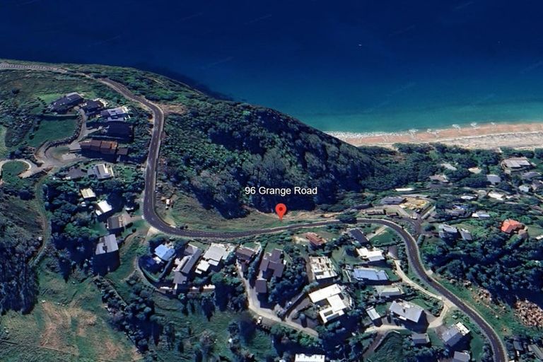 Photo of property in 96 Grange Road, Hahei, Whitianga, 3591