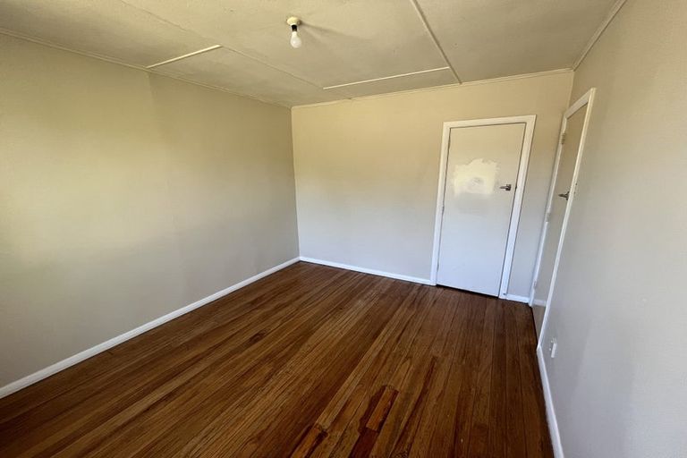 Photo of property in 52 Reading Street, Greytown, 5712