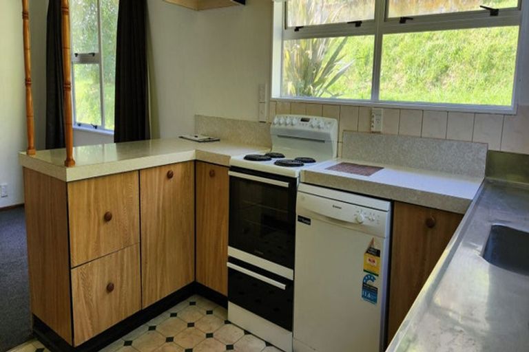 Photo of property in 3 Tamar Street, Island Bay, Wellington, 6023