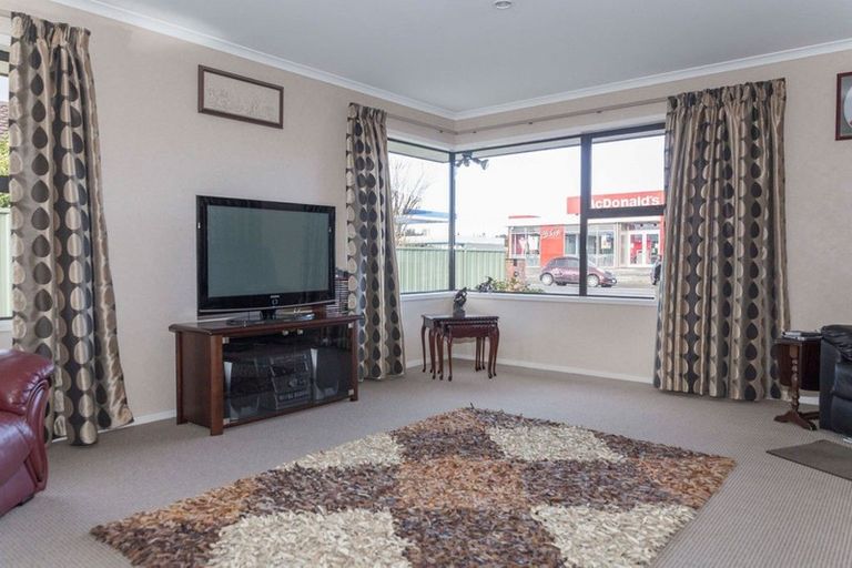 Photo of property in 201 High Street, Dannevirke, 4930