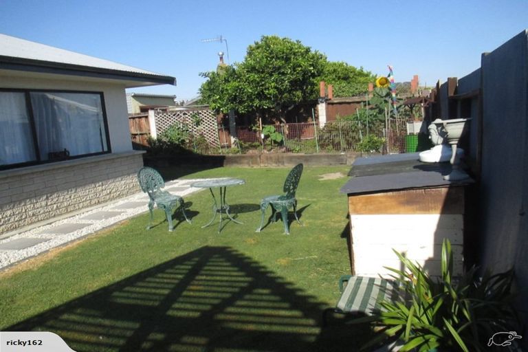 Photo of property in 8 Cardiff Place, Tamatea, Napier, 4112