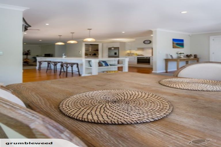 Photo of property in 183 Main Street, Greytown, 5712