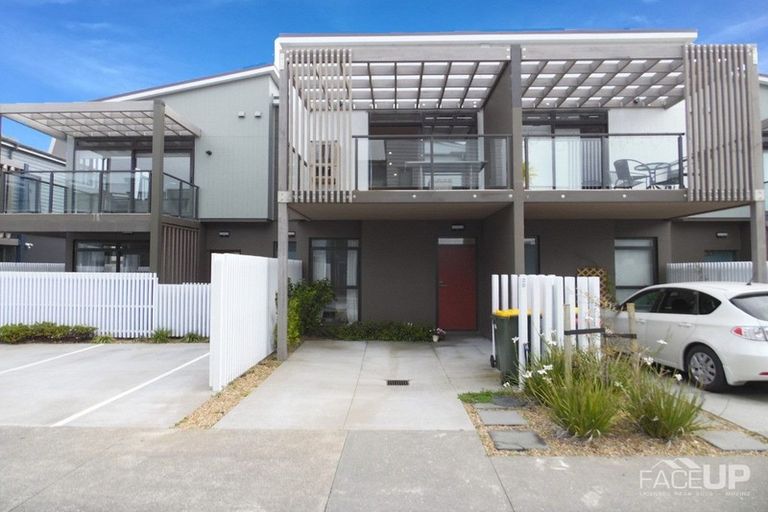 Photo of property in 28 Mollusc Road, Hobsonville, Auckland, 0616