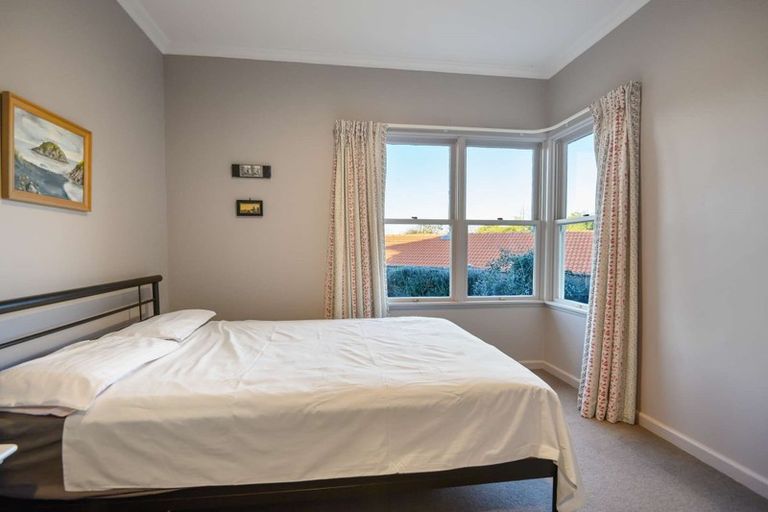 Photo of property in 16 Kopanga Road, Havelock North, 4130