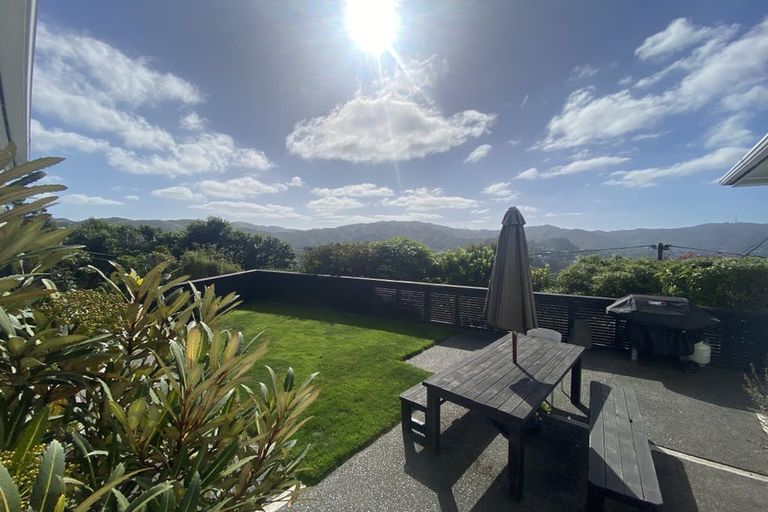 Photo of property in 36 Huntingdon Street, Northland, Wellington, 6012