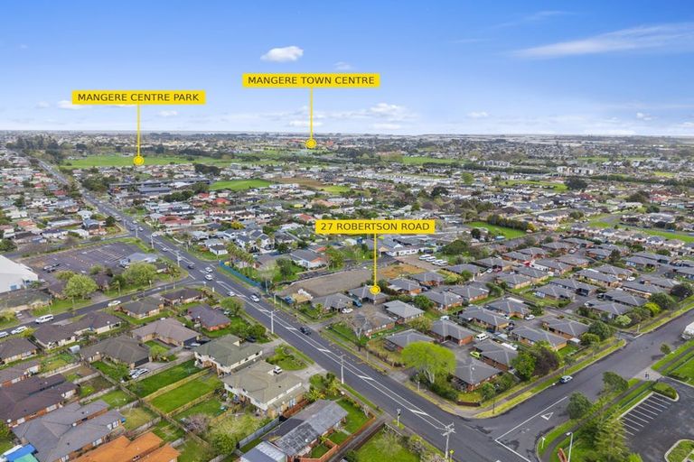 Photo of property in 27 Robertson Road, Favona, Auckland, 2024