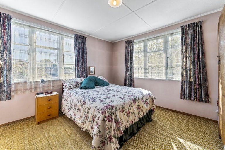 Photo of property in 64 Inniscort Street, Cromwell, 9310