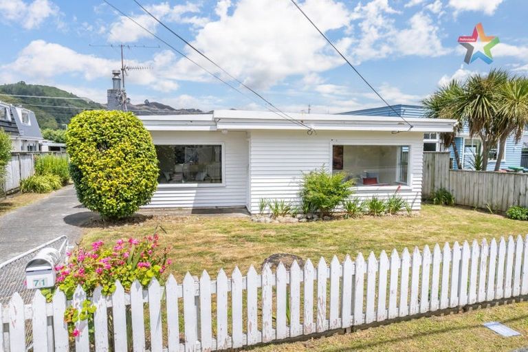 Photo of property in 71 Miro Street, Trentham, Upper Hutt, 5018
