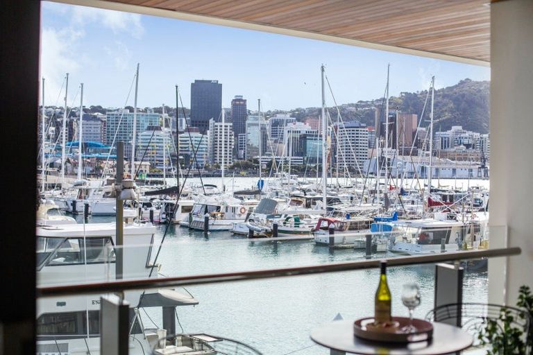 Photo of property in Clyde Quay Wharf, 7u1b Clyde Quay Wharf, Te Aro, Wellington, 6011