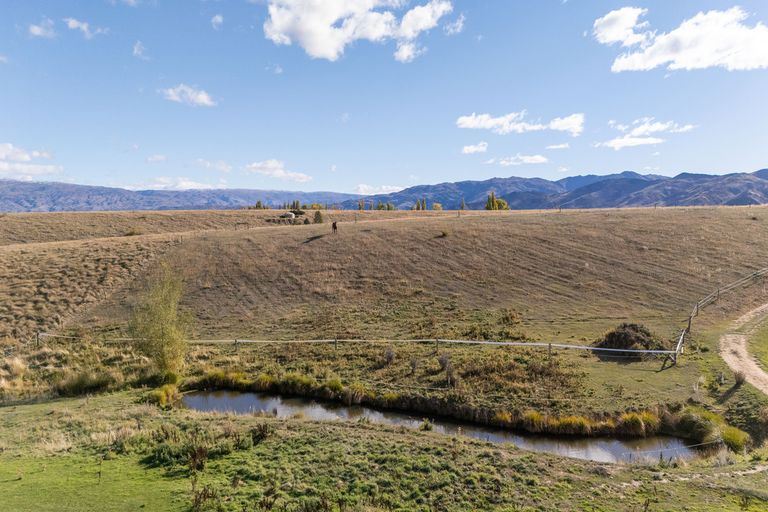 Photo of property in 239 Nelsen Ridge Road, Waikerikeri, Alexandra, 9393