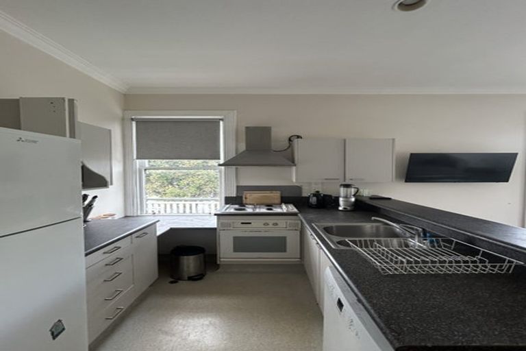 Photo of property in 10u1 Hobson Crescent, Thorndon, Wellington, 6011