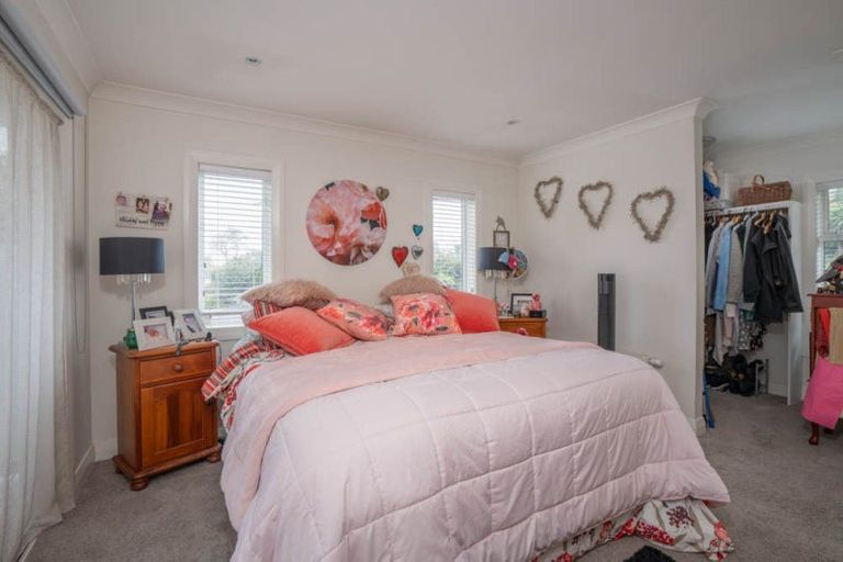 Photo of property in 65 Taharepa Road, Hilltop, Taupo, 3330