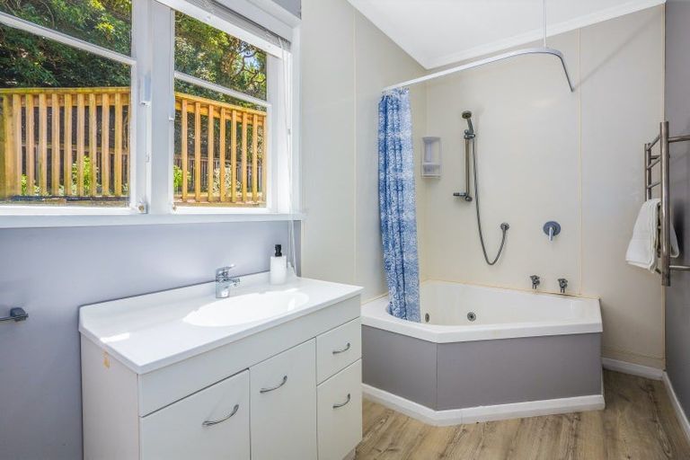 Photo of property in 3a Jeep Road, Raumati South, Paraparaumu, 5032