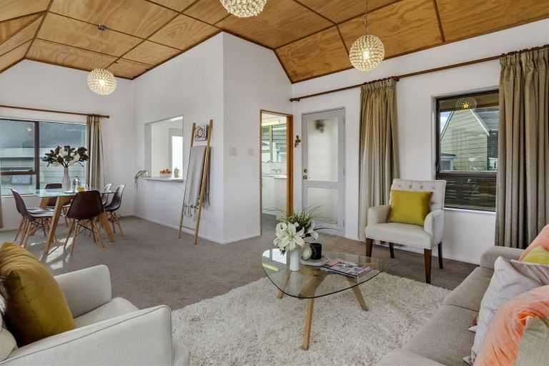 Photo of property in 46u9 Wingfield Place, Churton Park, Wellington, 6037