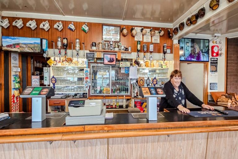Photo of property in Main Road, Tauweru, Masterton, 5889