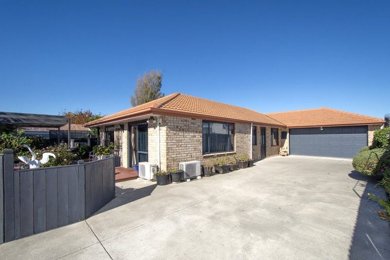 Photo of property in 32a Bower Avenue, New Brighton, Christchurch, 8083
