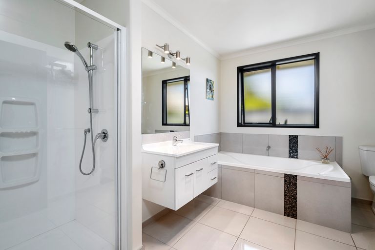 Photo of property in 41a Kendall Road, Kerikeri, 0230
