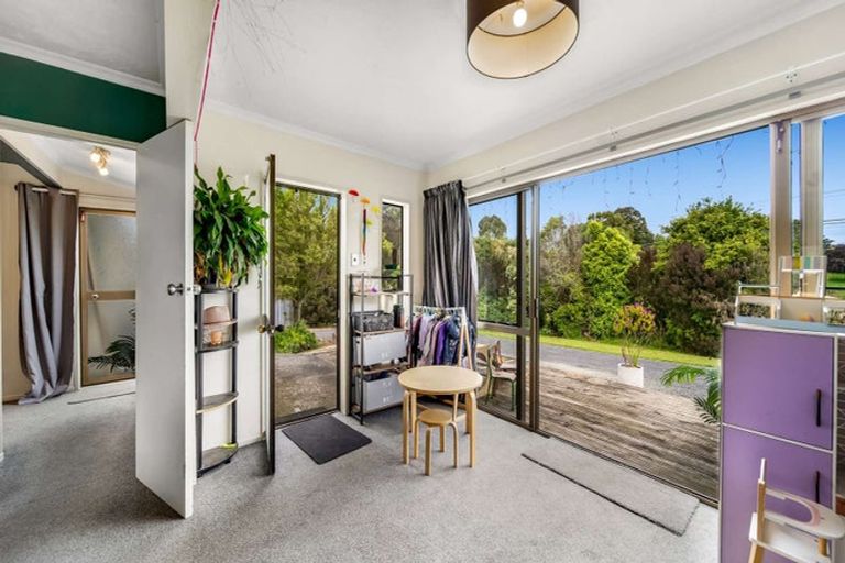 Photo of property in 5 Whiterocks Road, Weston, Oamaru, 9401