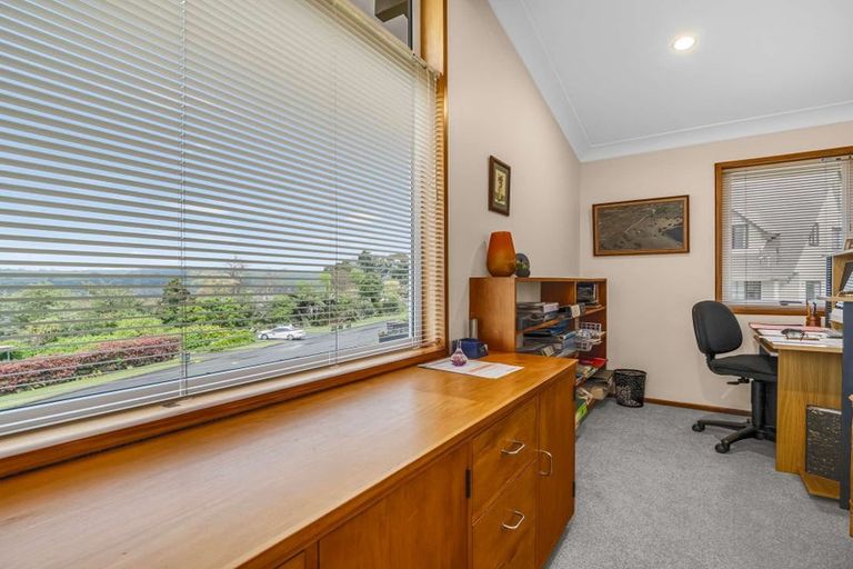 Photo of property in 30 Russell Crescent, Western Heights, Rotorua, 3015