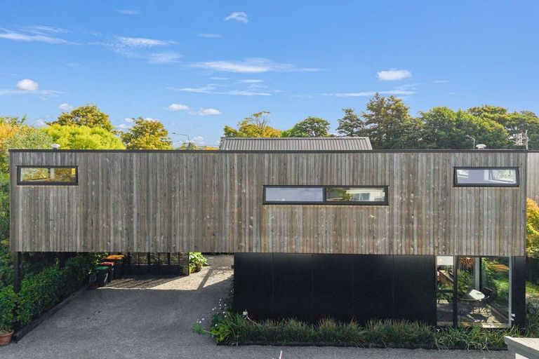 Photo of property in 53a Edward Avenue, Edgeware, Christchurch, 8013