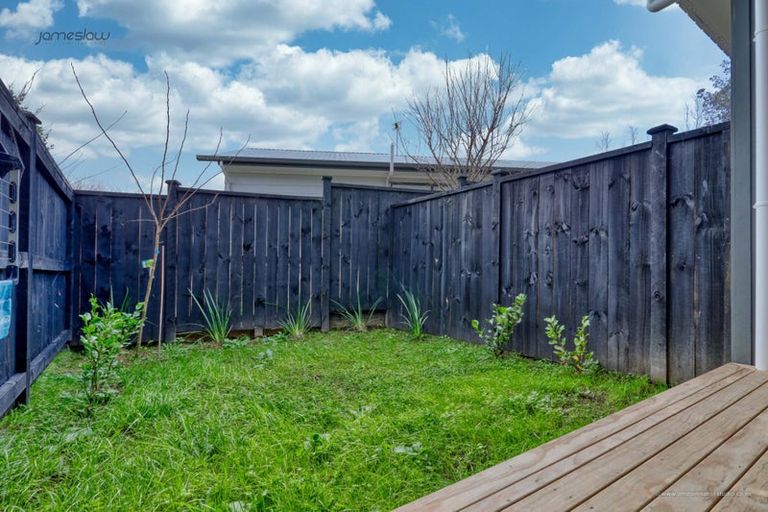 Photo of property in 6/67 Kervil Avenue, Te Atatu Peninsula, Auckland, 0610