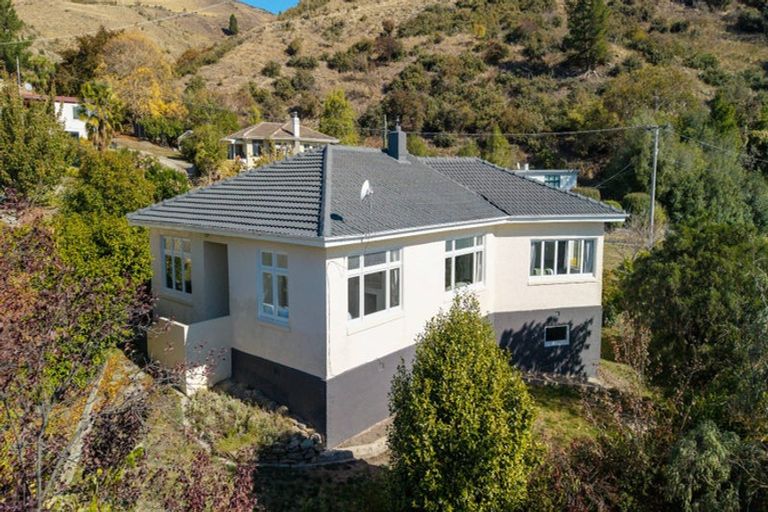 Photo of property in 34 Branxholm Street, Roxburgh, 9500