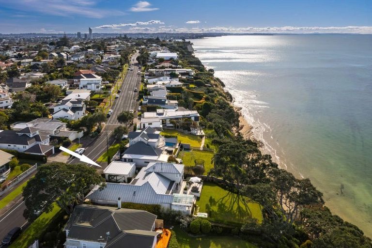 Photo of property in 24 Hamana Street, Narrow Neck, Auckland, 0622