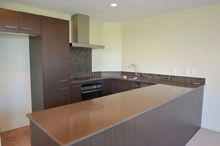 Photo of property in 3/1 Gracechurch Drive, Flat Bush, Auckland, 2016