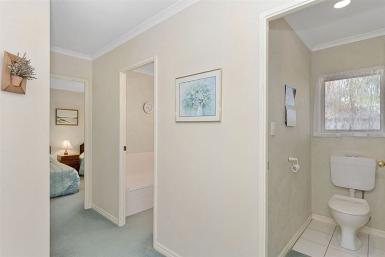 Photo of property in 11 Halesia Place, Mount Maunganui, 3116