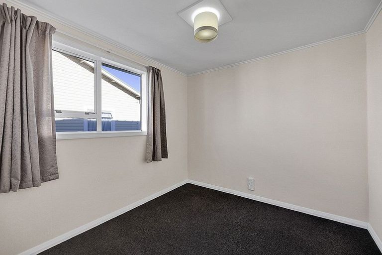 Photo of property in 304 South Road, Hawera, 4610