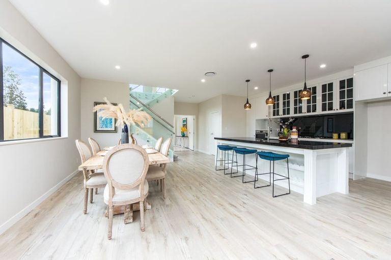 Photo of property in 19 Thomas Rielly Avenue, Hobsonville, Auckland, 0616