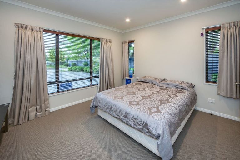 Photo of property in 5 Ruby Avenue, Northwood, Christchurch, 8051