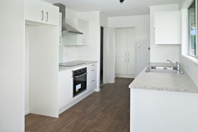 Photo of property in 380 East Coast Road, Sunnynook, Auckland, 0630