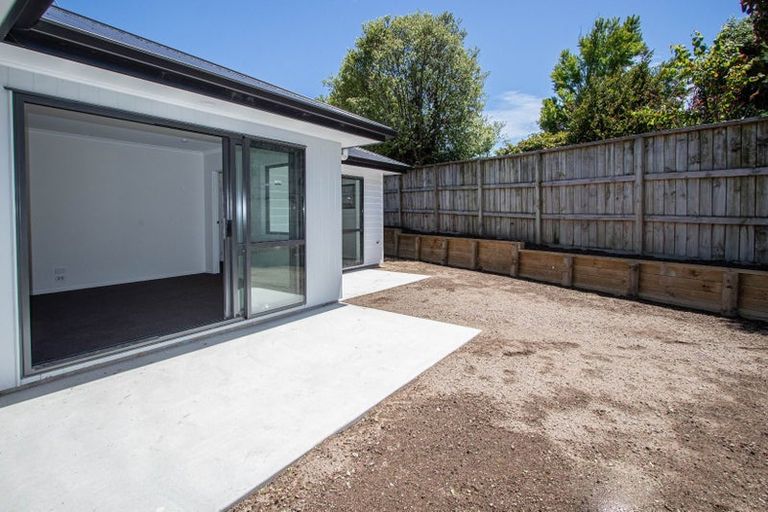 Photo of property in 2/21 Maccallum Court, Rototuna, Hamilton, 3210