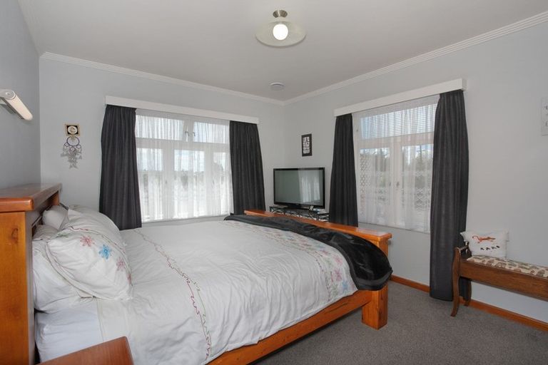 Photo of property in 53 Nga Tawa Road, Marton, 4787