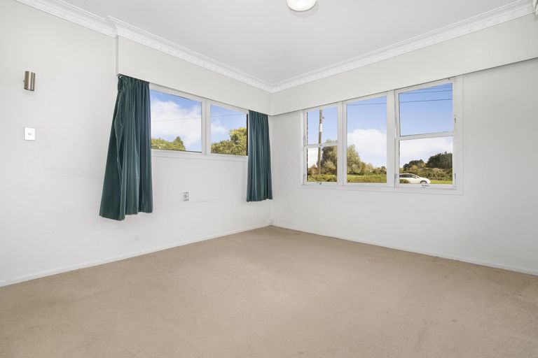 Photo of property in 49 Paerata Road, Pukekohe, 2120