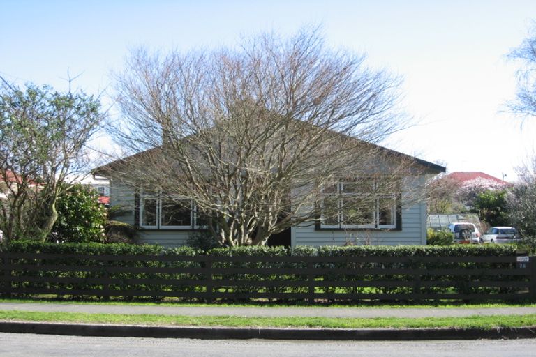 Photo of property in 76 East Street, Greytown, 5712