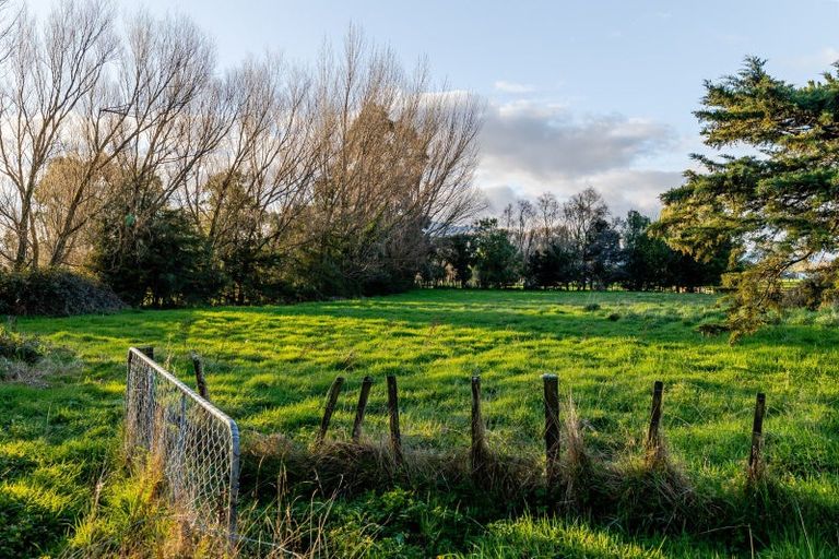 Photo of property in 23 Vogel Street, Woodville, 4920