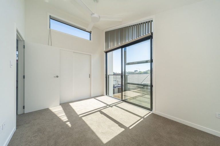 Photo of property in 21 Tireti Road, Titahi Bay, Porirua, 5022