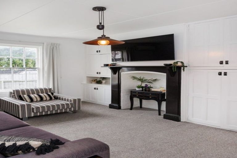 Photo of property in 70 Milson Line, Milson, Palmerston North, 4414