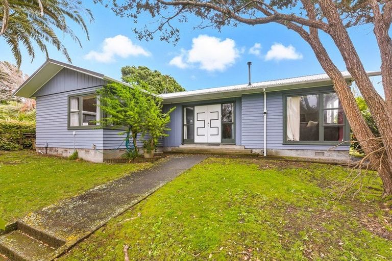 Photo of property in 27 Clunie Avenue, Raumati South, Paraparaumu, 5032