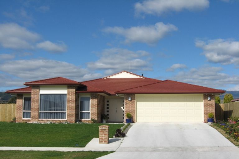 Photo of property in 3 Tainui Street, Levin, 5510