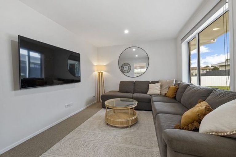 Photo of property in 20 Margaret Street, Stratford, 4332