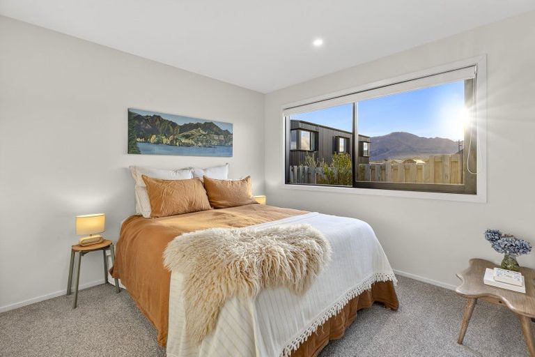 Photo of property in Northlake, 5 Linnburn Road, Wanaka, 9305