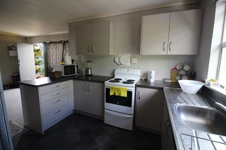 Photo of property in 17u4 May Street, Hamilton East, Hamilton, 3216