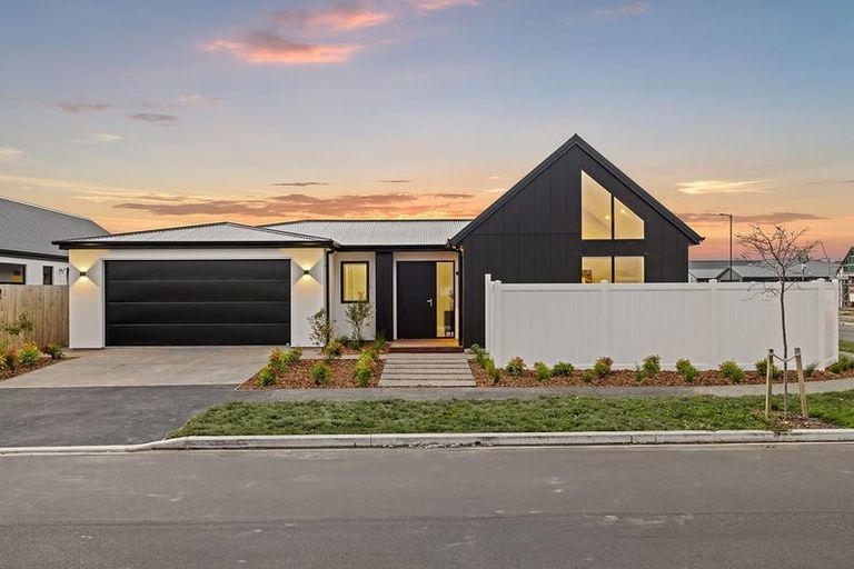 Photo of property in 44 Timara Crescent, Marshland, Christchurch, 8083
