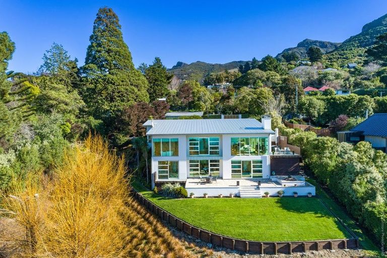 Photo of property in 115 Main Road, Governors Bay, Lyttelton, 8971