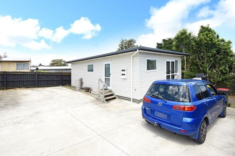 Photo of property in 103 Flat Bush Road, Clover Park, Auckland, 2023