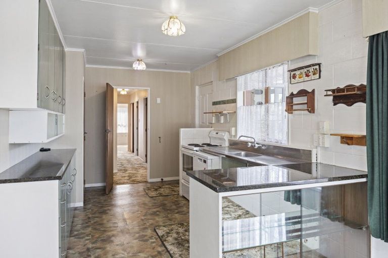 Photo of property in 38a Celia Street, Stratford, 4332