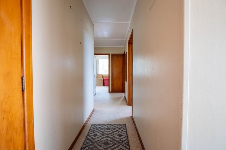 Photo of property in 19 Mcinnes Avenue, Te Kamo, Whangarei, 0112